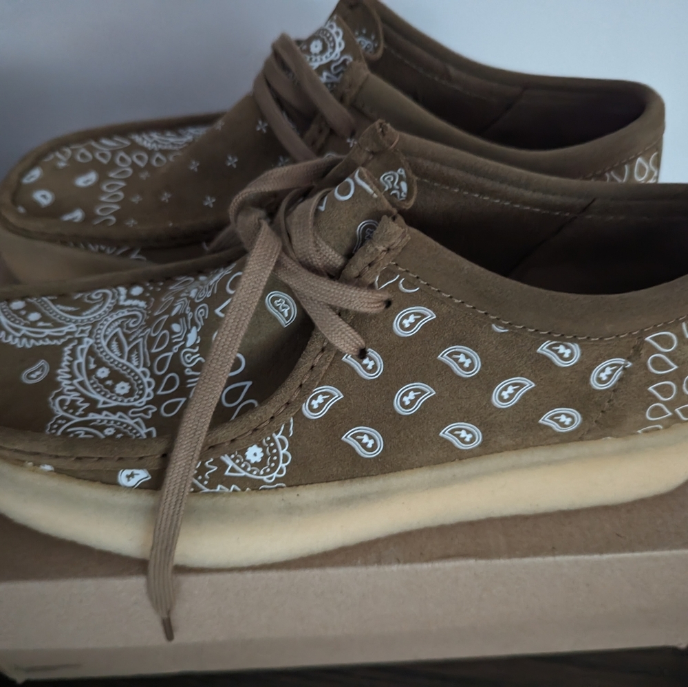 Clarks Dark Olive Paisley Suede Wallabee Cup